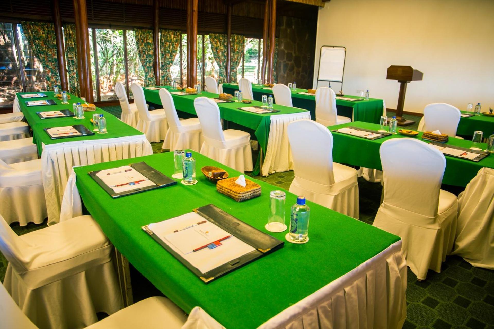 Kilaguni Serena Safari Lodge Tsavo Ngoại thất bức ảnh
