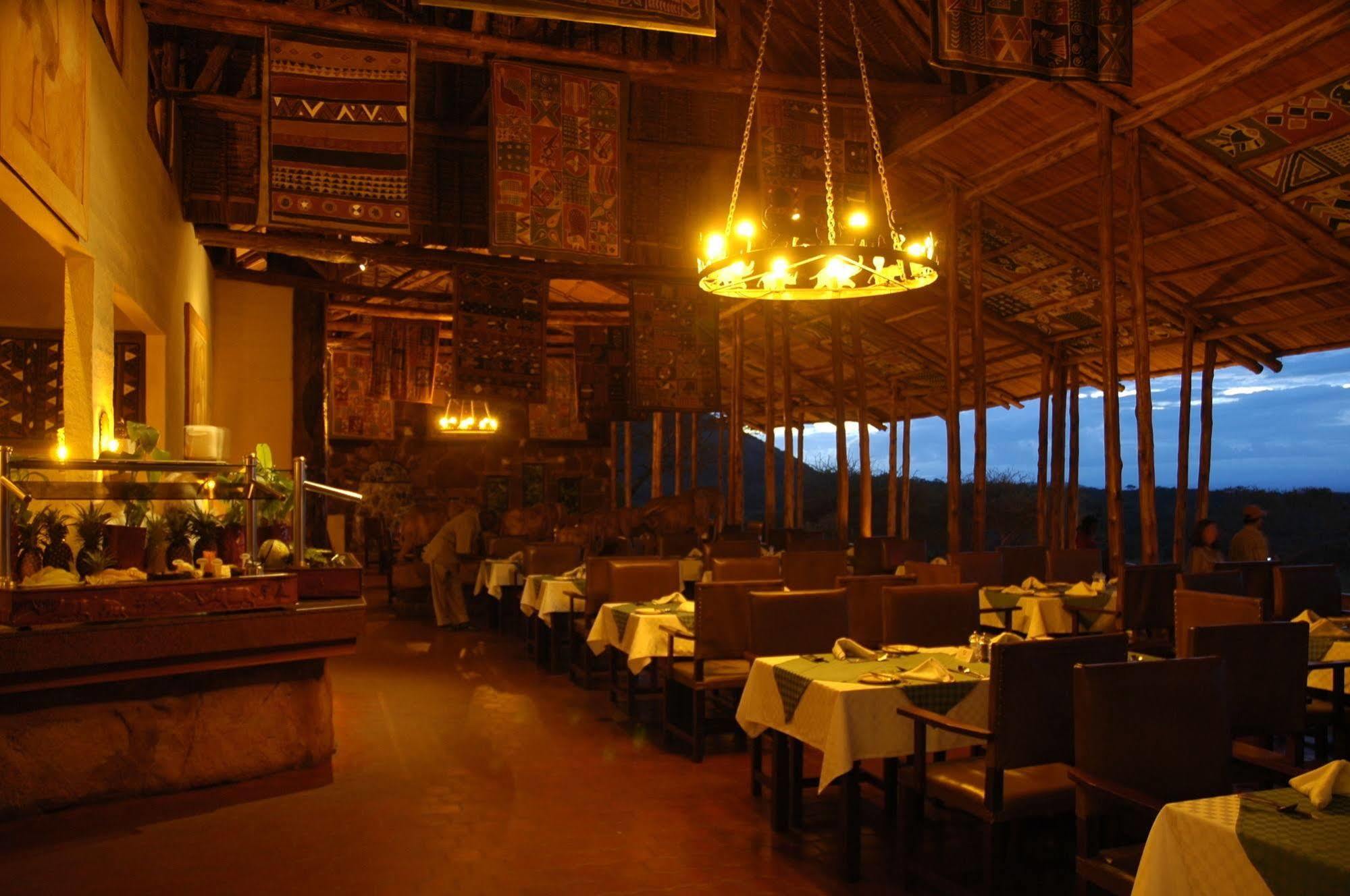 Kilaguni Serena Safari Lodge Tsavo Ngoại thất bức ảnh