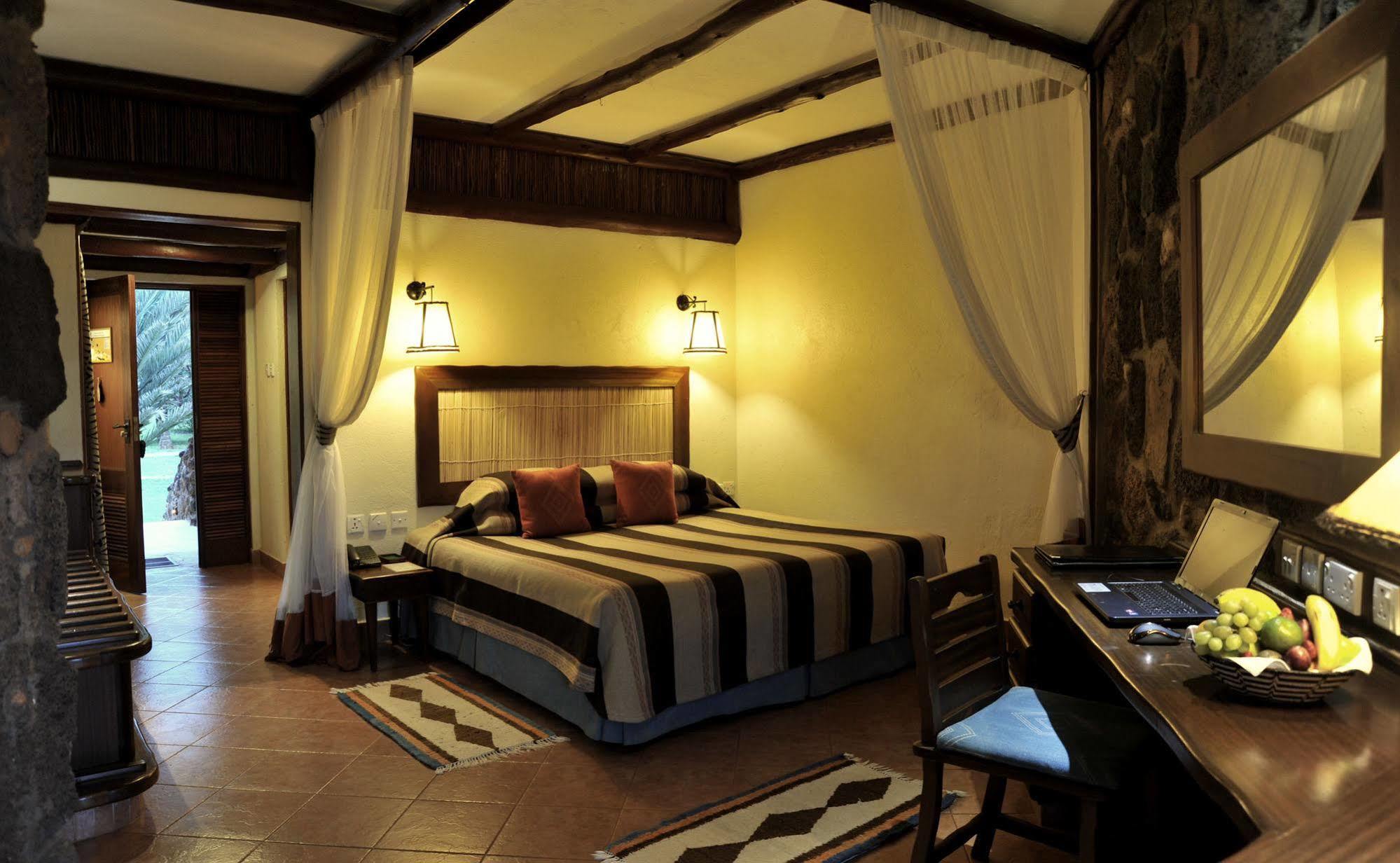 Kilaguni Serena Safari Lodge Tsavo Ngoại thất bức ảnh