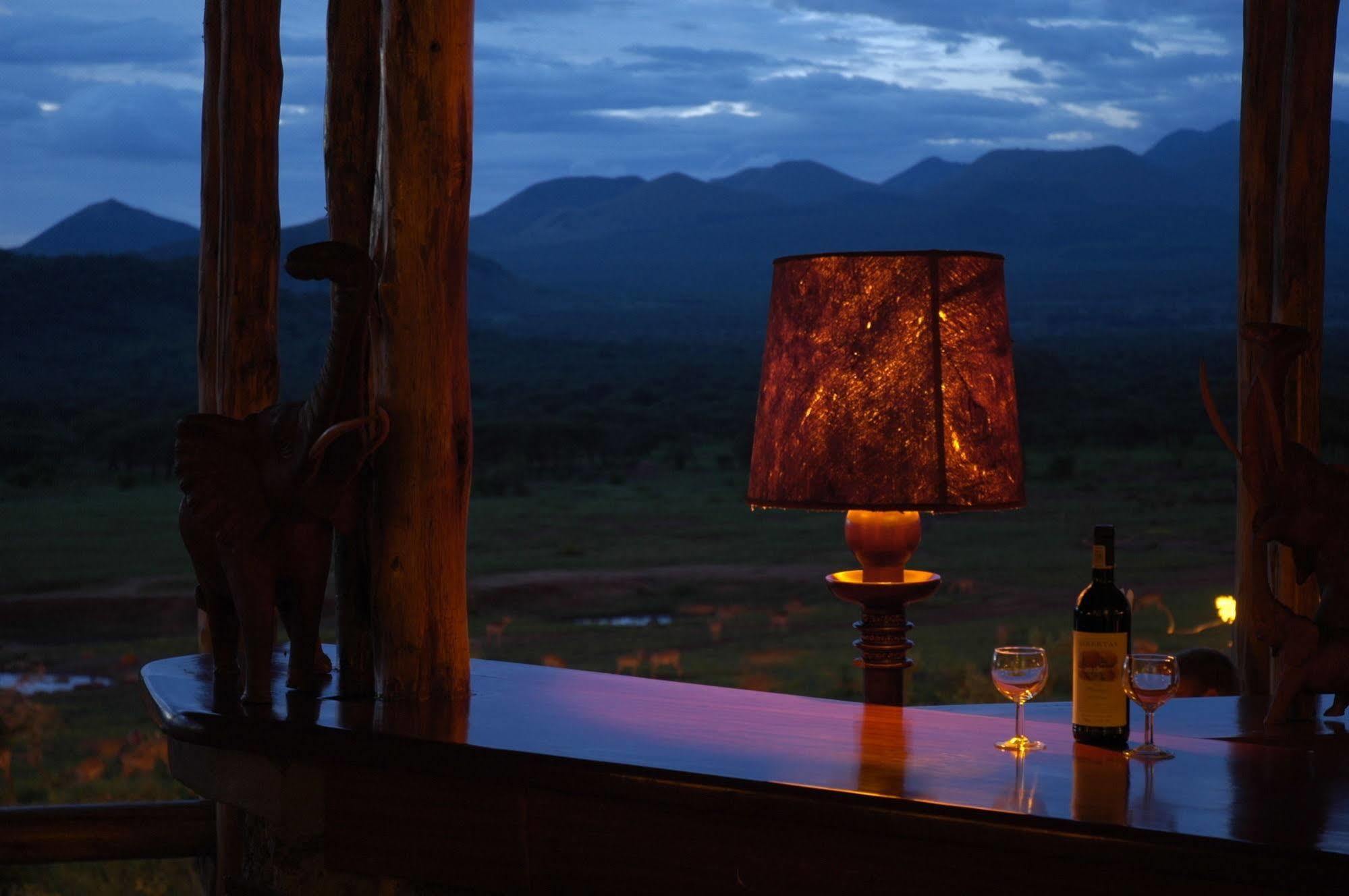 Kilaguni Serena Safari Lodge Tsavo Ngoại thất bức ảnh