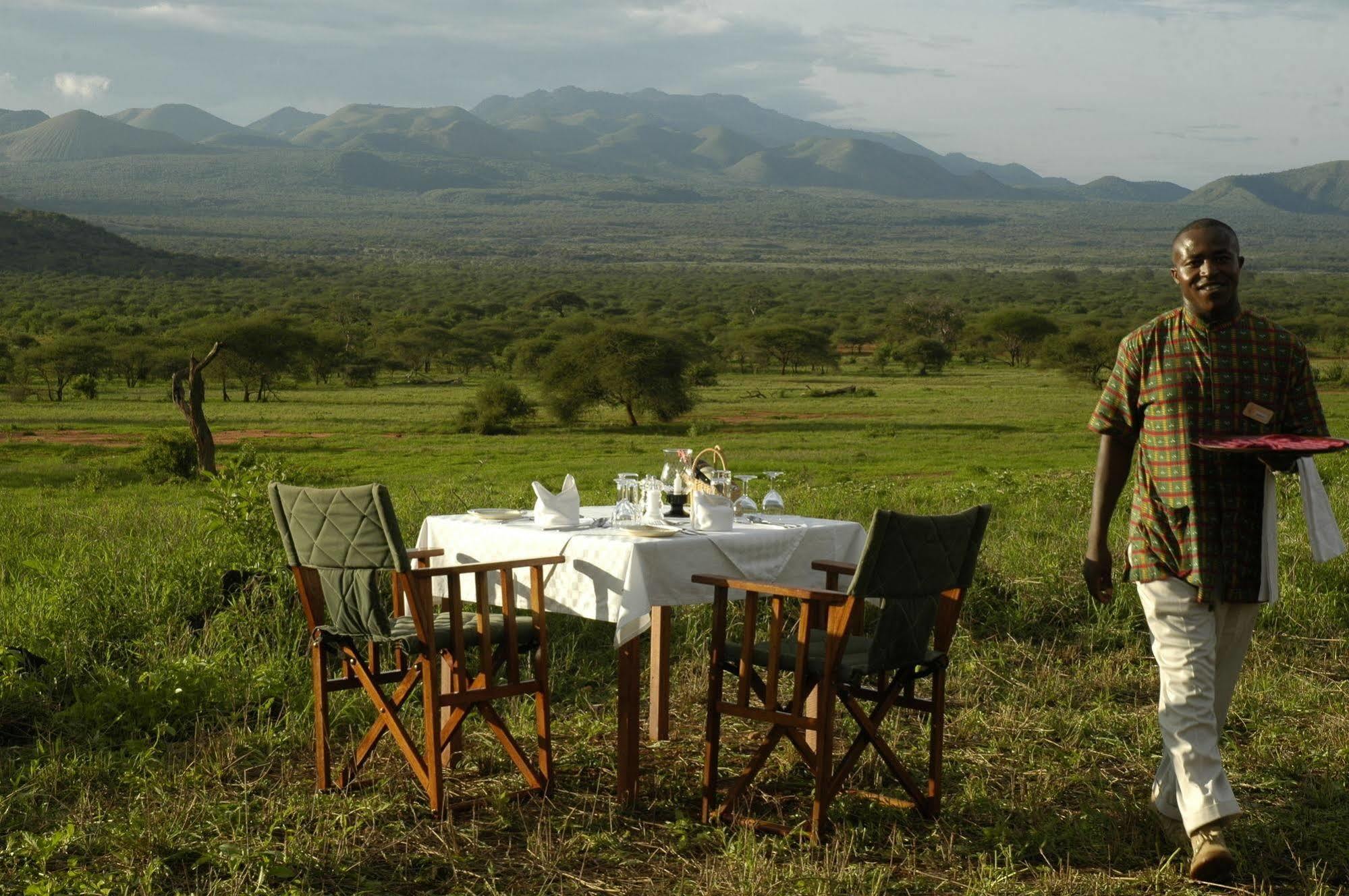 Kilaguni Serena Safari Lodge Tsavo Ngoại thất bức ảnh